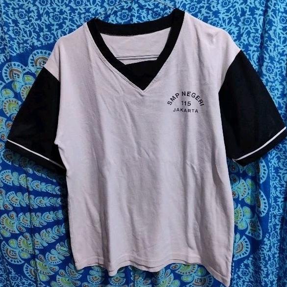 kaos seragam olahraga smpn 115 preloved