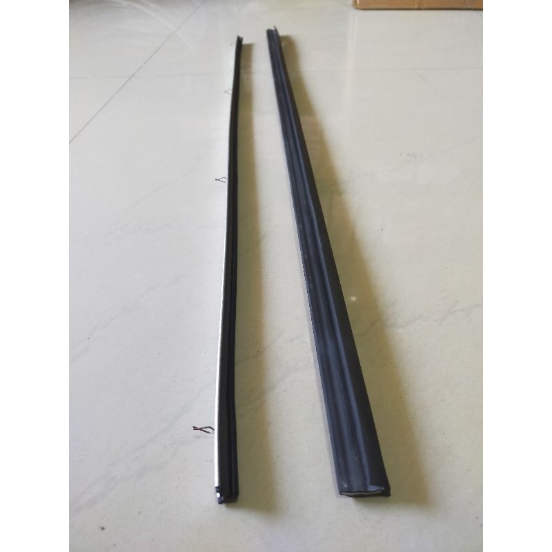 Karet Lis kaca pintu/ weather strip Futura SS carry extra luar/ dalam
