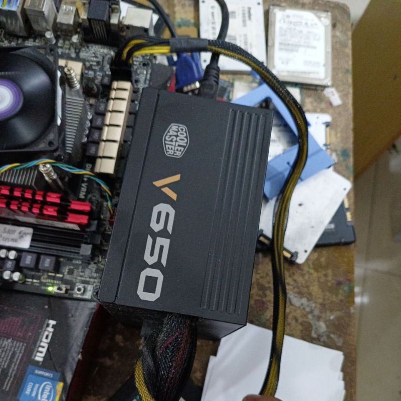 power supply cooled master v650 80plus gold