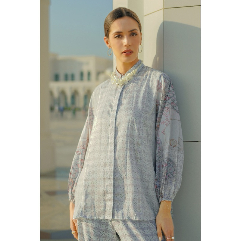 Preloved Benang Jarum - Festive Shirt Ivory