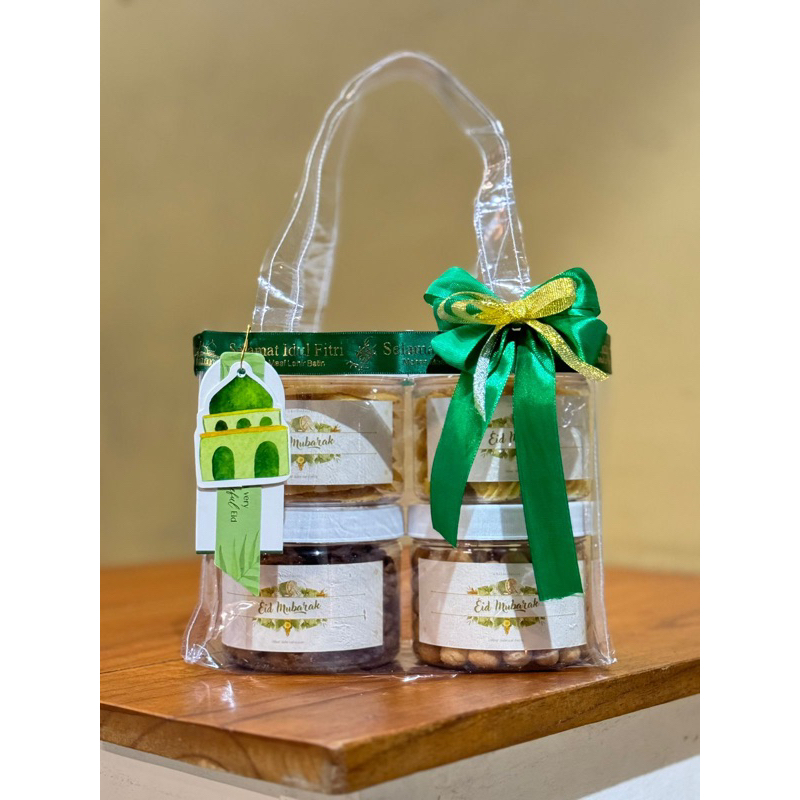 

HAMPERS LEBARAN