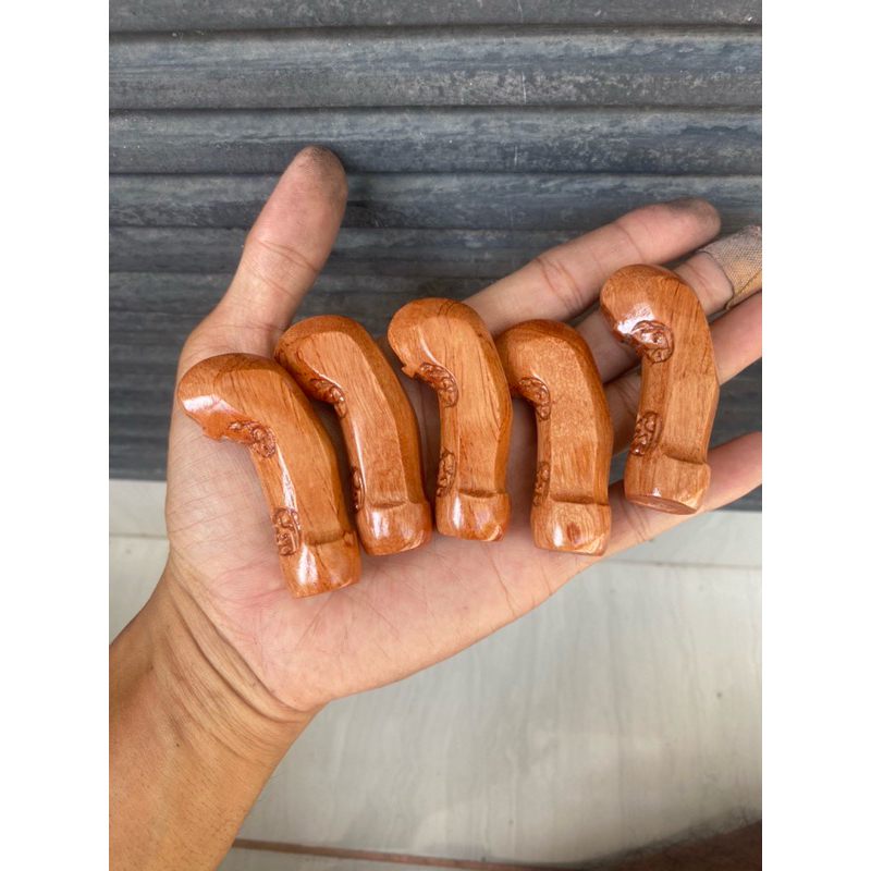 deder solo kayu nogosari ukuran patrem