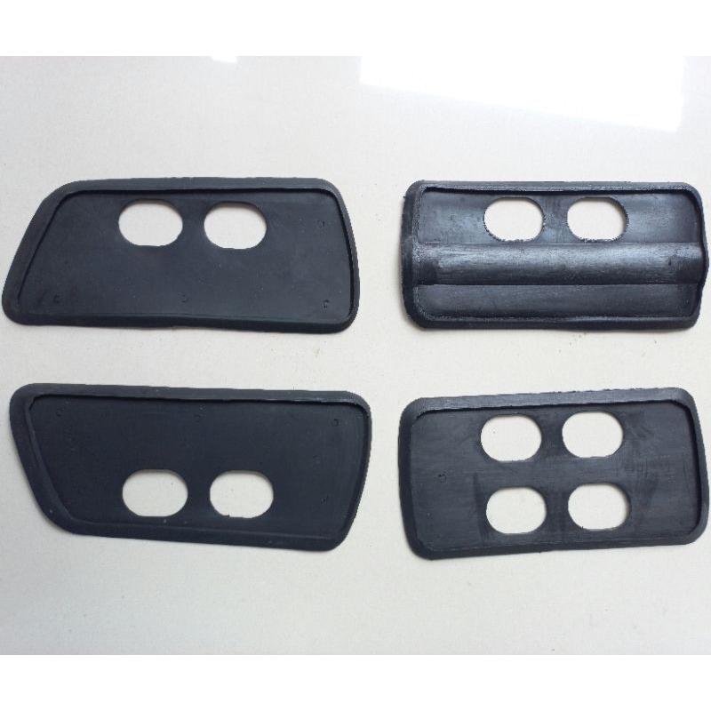 Karet Breket Roof Rail Karimun Kotak Original