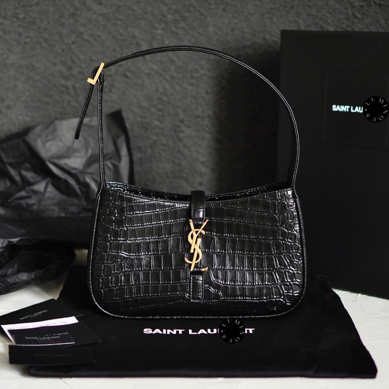 Luminous Y Le 5 A 7 in Black Croco