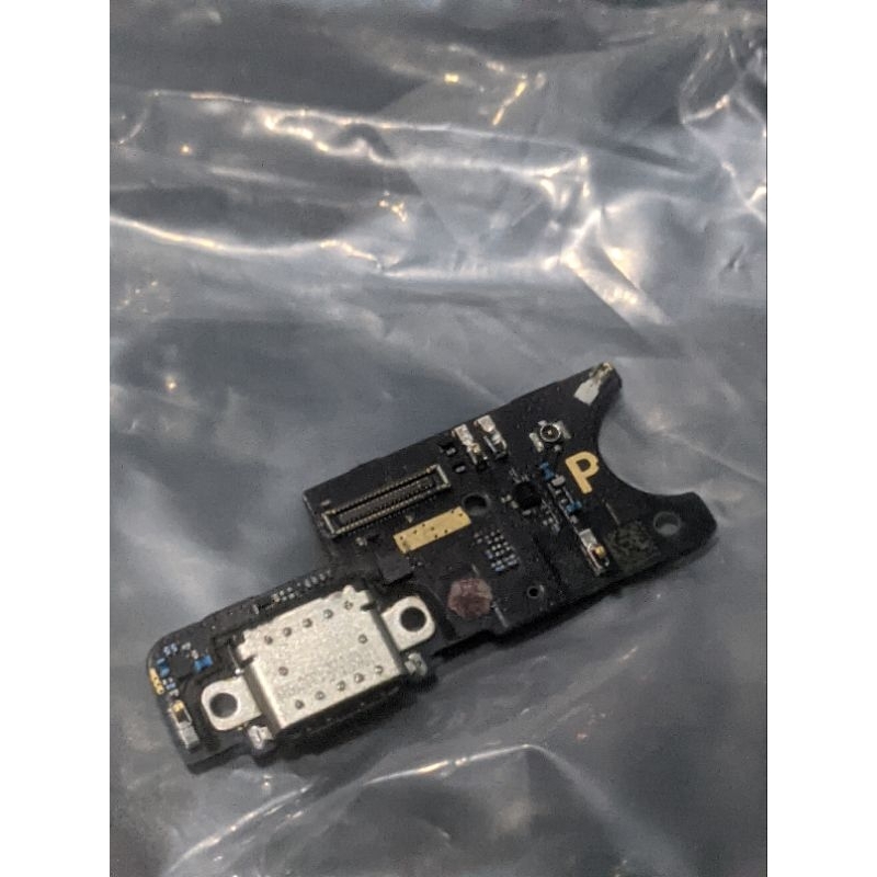 PCB charger copotan pocophone f1