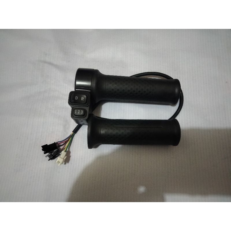 HANDLE GAS RODA3 ROMEO U WINFLY