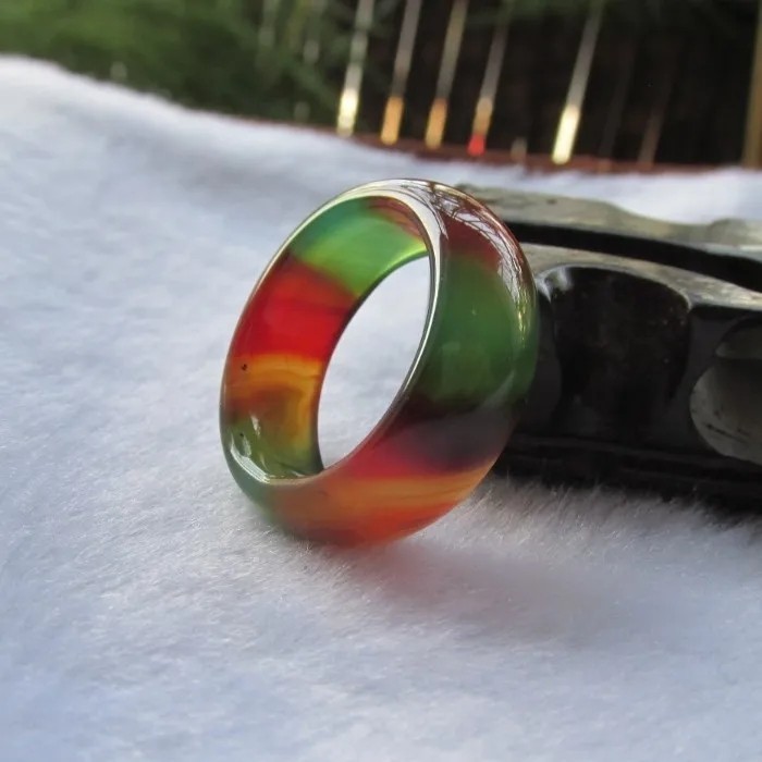 cincin giok pancawarna