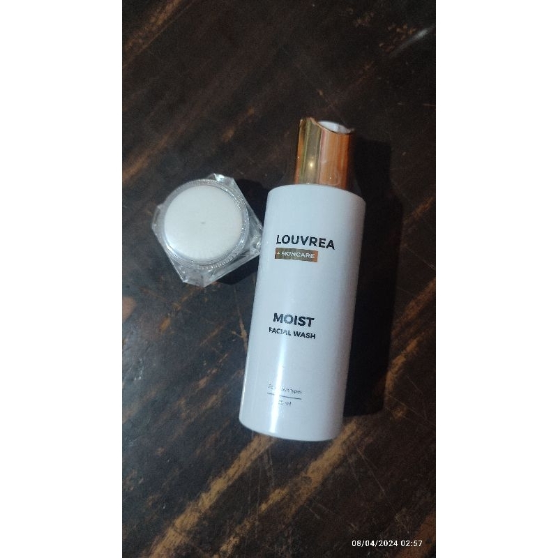 Louvrea Skincare facial wash & Night cream super/Louvrea Sabun dan krim malam super