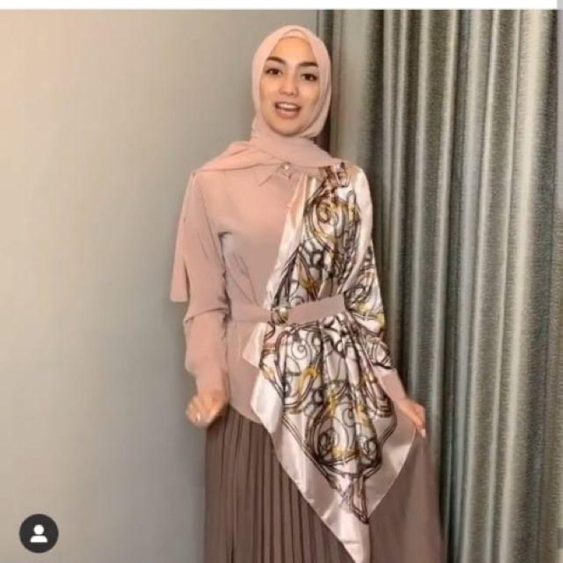 KEMEJA IMPORT GRATIS SABUK baju berkerah versace gucci gaya syal 2 motif muslim formal office look c