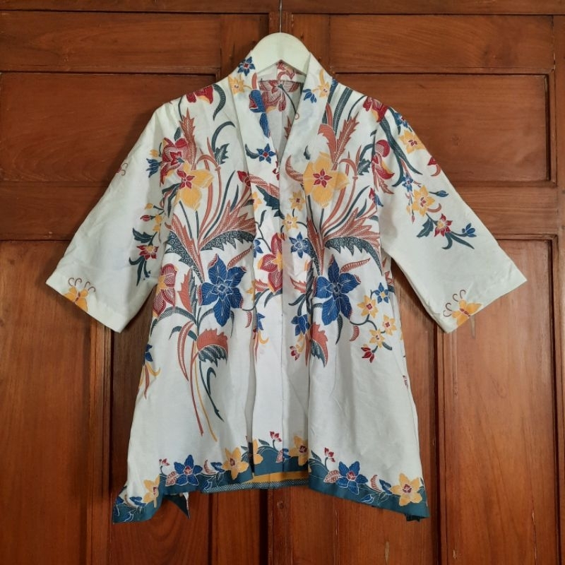 Atasan kebaya blouse wanita modern lengan 3per4 putih