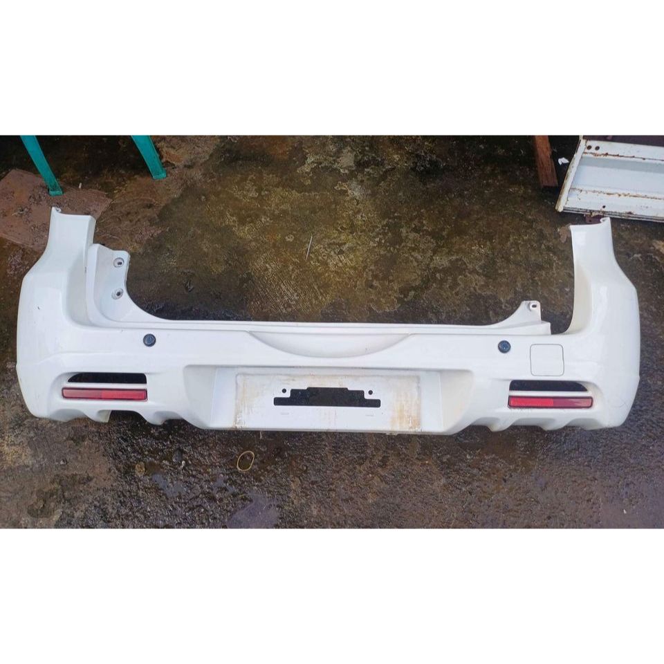 Bumper Bemper Belakang Rush Terios 2012 - 2014 Original Putih