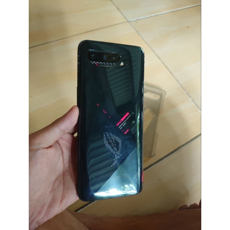 ROG Phone 5 Matot