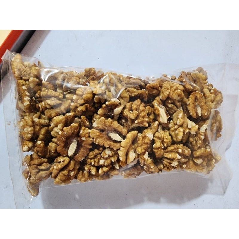 

Kacang Wallnut Siap Makan 250 GR (Repack)