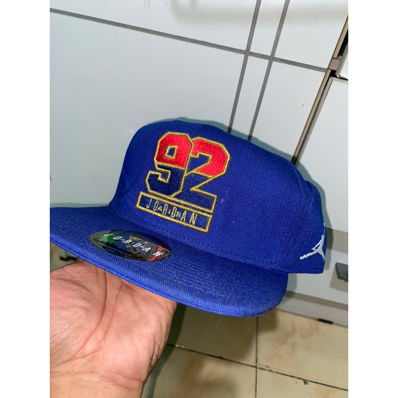 topi jordan second