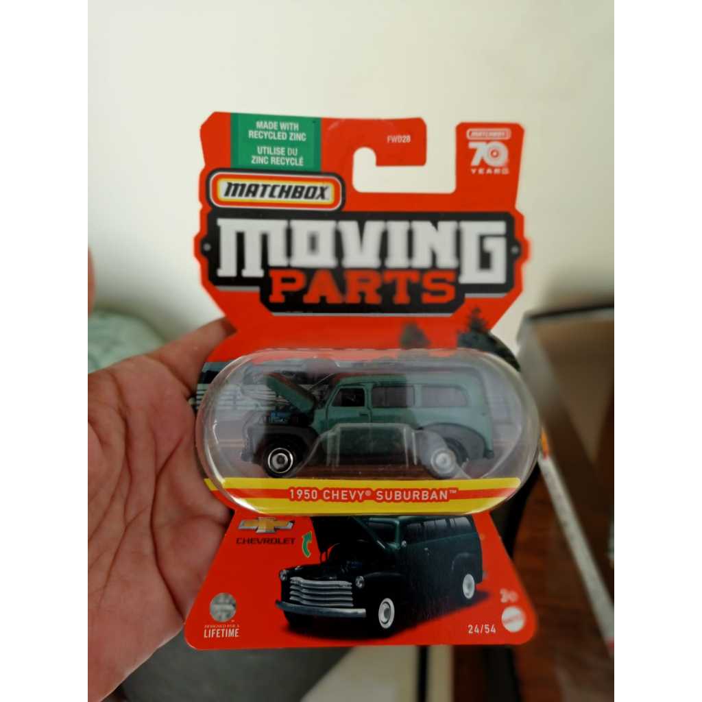 Hotwheels matchbox premium 1959 chevy suburban hijau open kap mesin