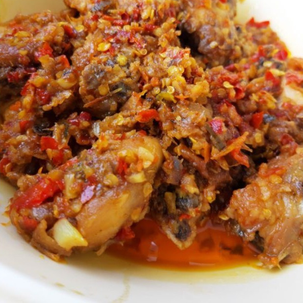 

AYAM SAMBEL BAWANG