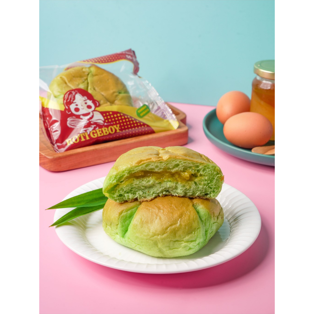 

ROTI PANDAN SRIKAYA ROTI GEBOY