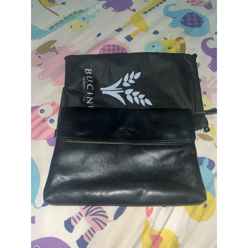 Bucini Clutch man