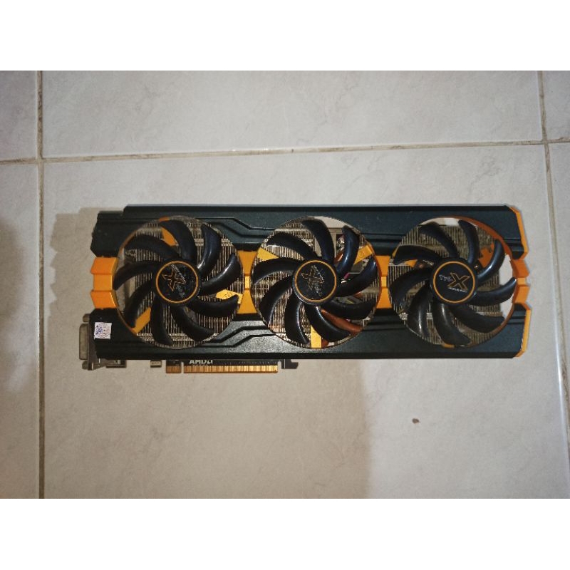 AMD Radeon R9 290x 4gb gddr5