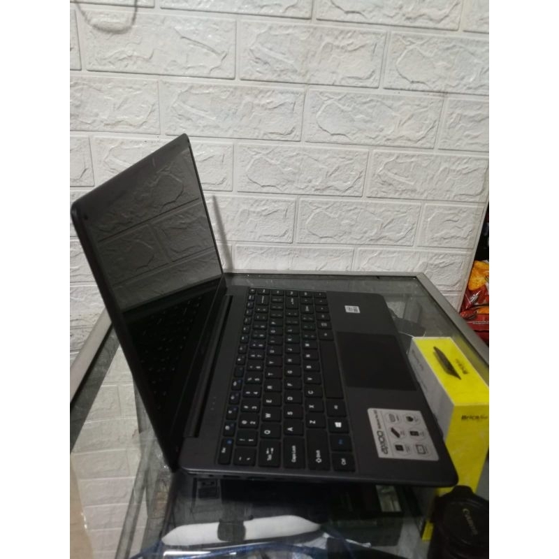 Laptop Leptop Mybook Pro 13