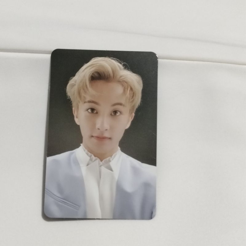PC PHOTOBOOK NCT RESONANCE 2020 MARK LEE OFFICIAL ONLY