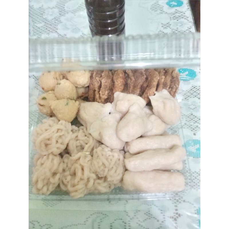 

Paket Kecil pempek ikan kakap (isi 25 pcs pempek campur)