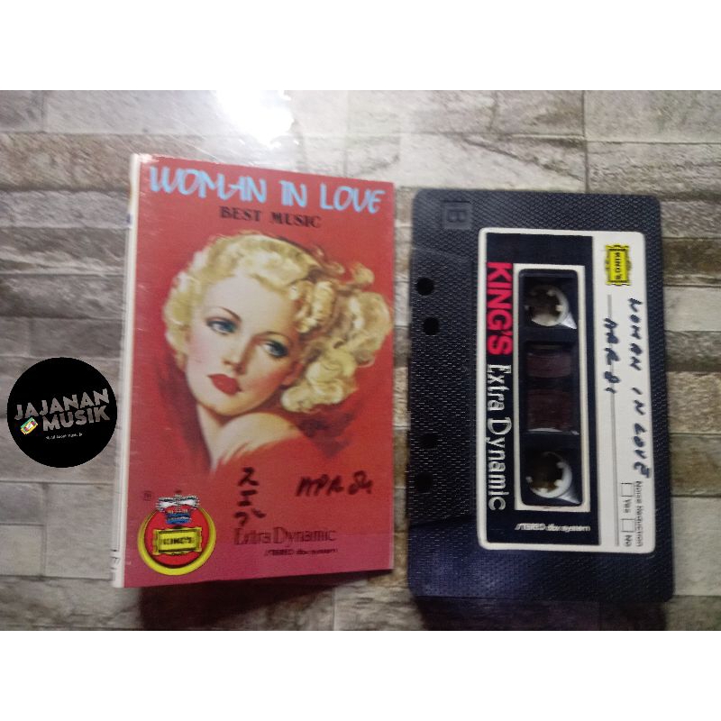 Kaset Woman In Love