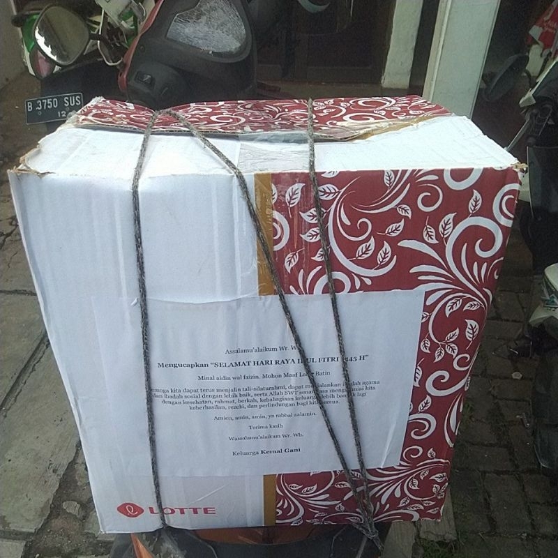 

Paket Premium Parcel Box