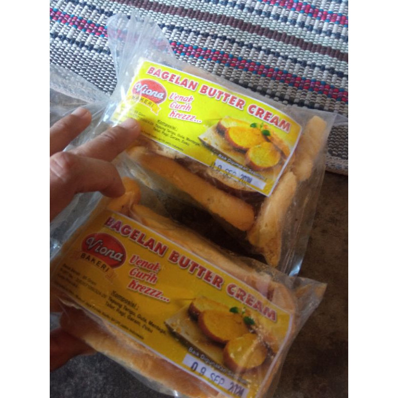 

3 paket Roti bagelan butter cream uenak gurih krezzz / roti bagelan