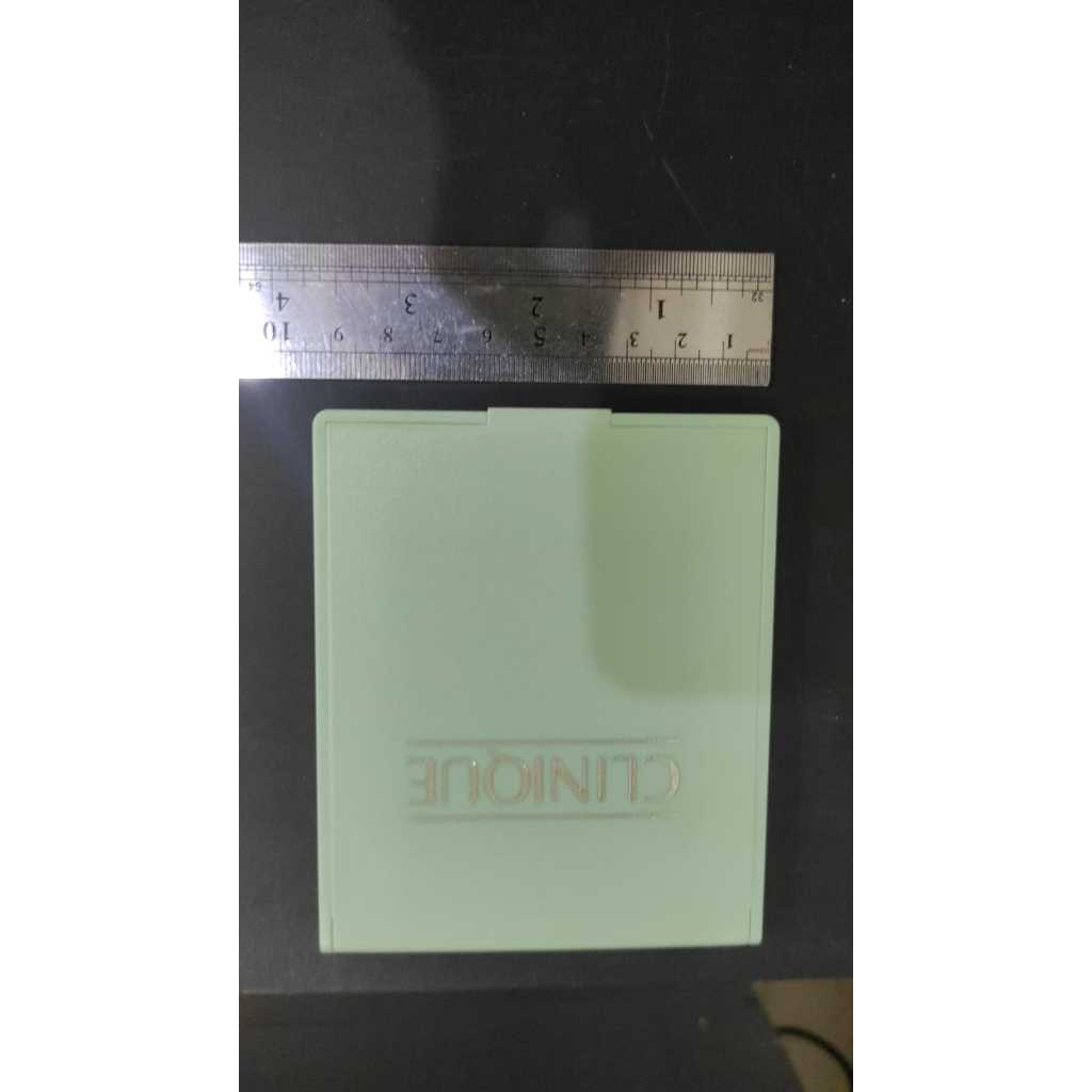 CERMIN CLINIQUE/MAKE UP CLINIQUE