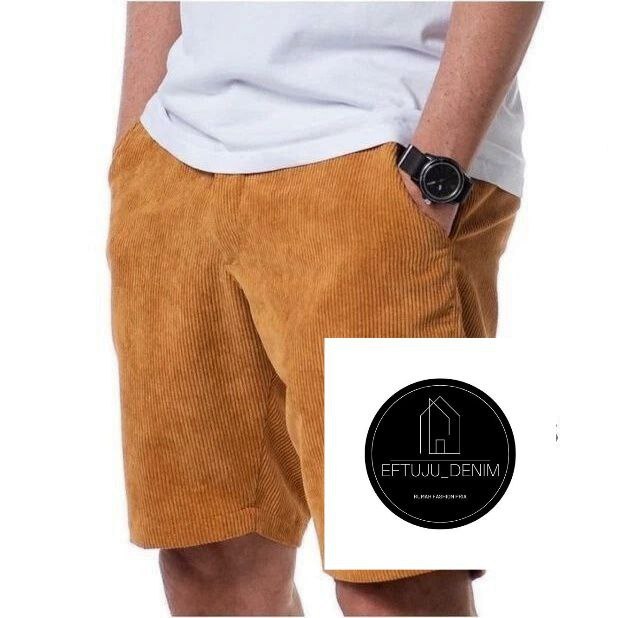 CELANA PENDEK PRIA CORDUROY PULL&BEAR