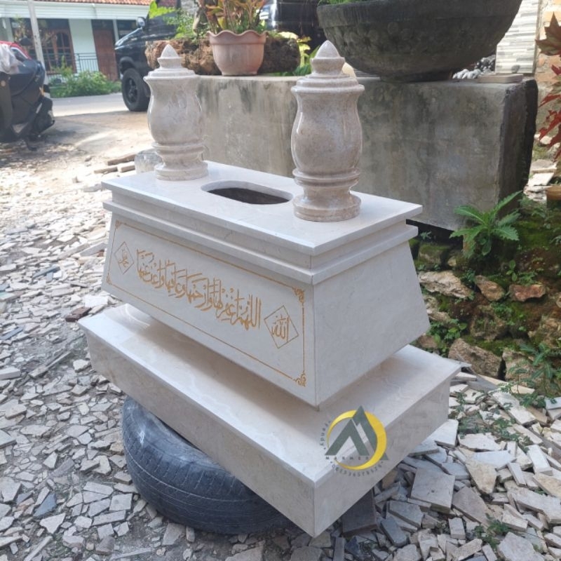 Kijing makam kecil untuk bayi bahan full batu marmer putih 80x45