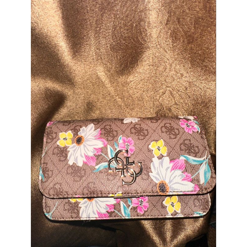 preloved guess sling bag