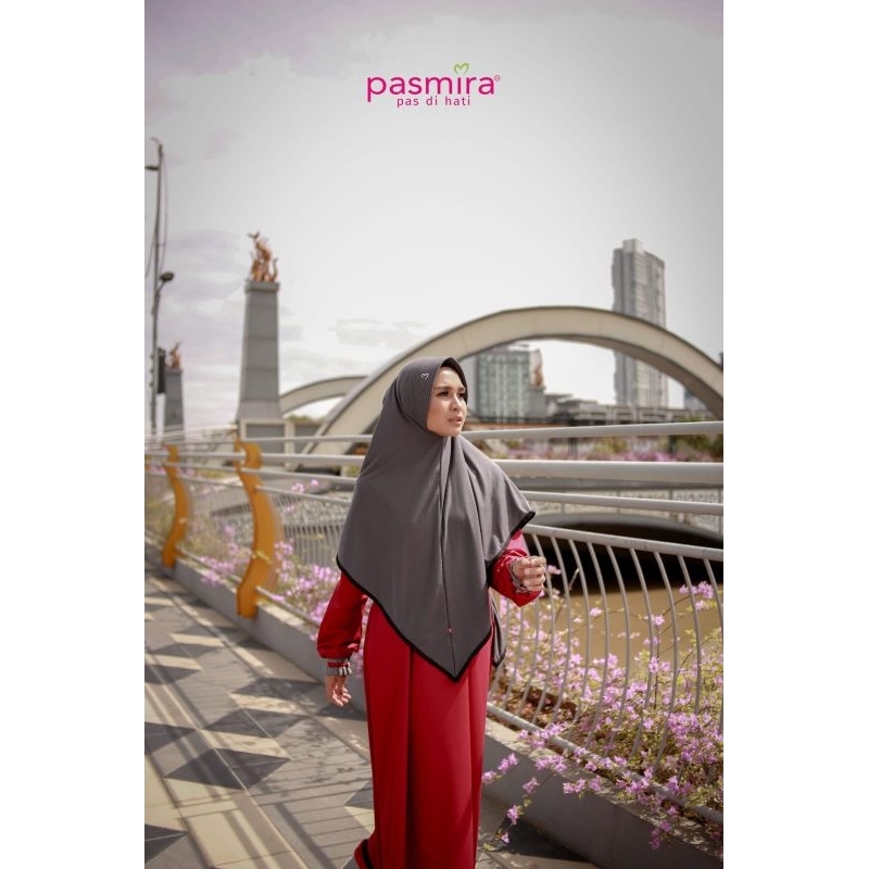 HIJAB PASMIRA NAURA