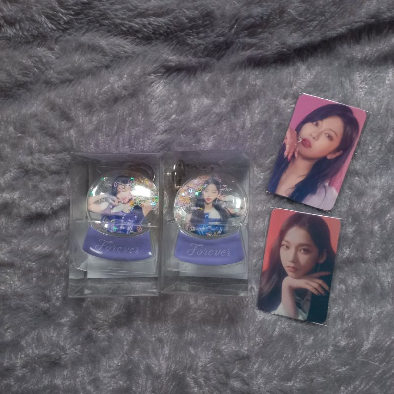 AESPA FOREVER MD SHAKER KEYRING + PHOTOCARD NINGNING KARINA