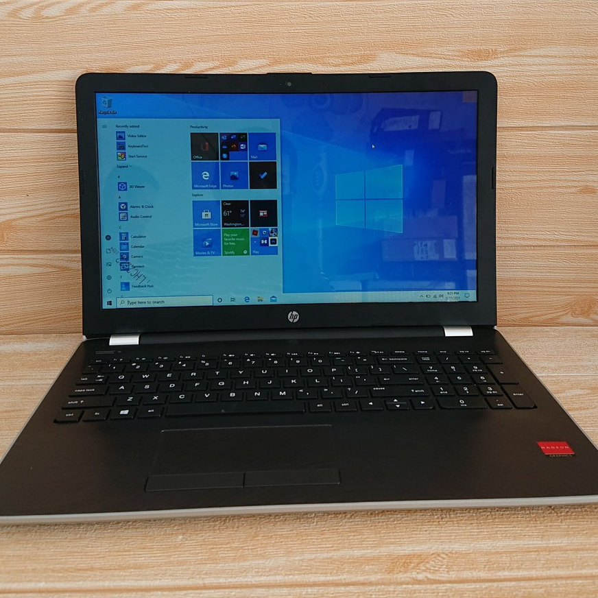 Laptop Hp 15-Bw064AX AMD A10/8GB/1TB Windows10