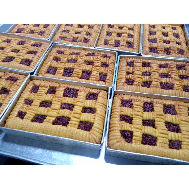 

kue tat