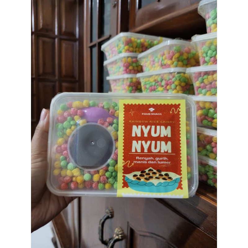 

PREMIUM rainbow Nyam nyam rice crispy coklat cocol lumer