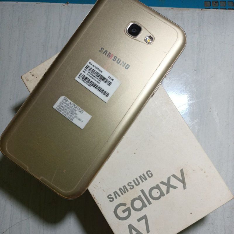 Samsung A7 2017 minus LCD lainnya mulus normal