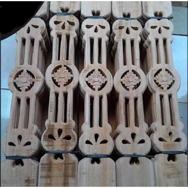 Papan pagar kayu klasik komponen pagar kayu ukir klasik