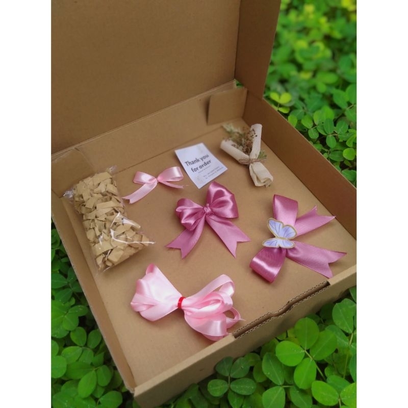 

Hampers kado hadiah