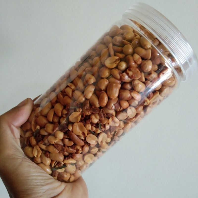 

Kacang bawang toples 1000ml Netto 600gram kacang lebaran kacang tojin makanan ringan/ Snack / cemilan