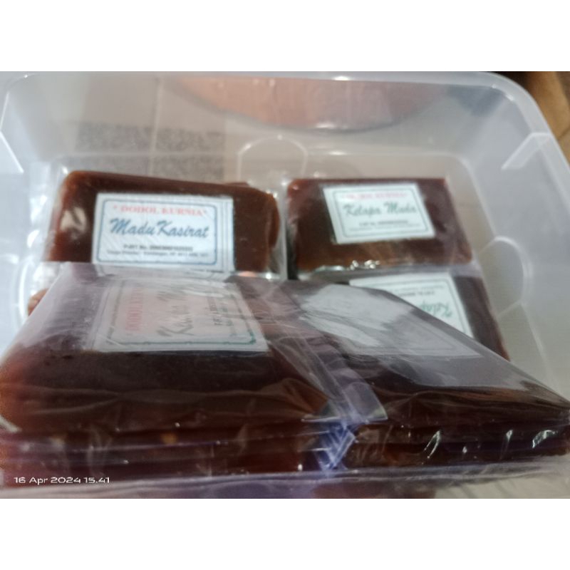 

Dodol pack isi 10 keping