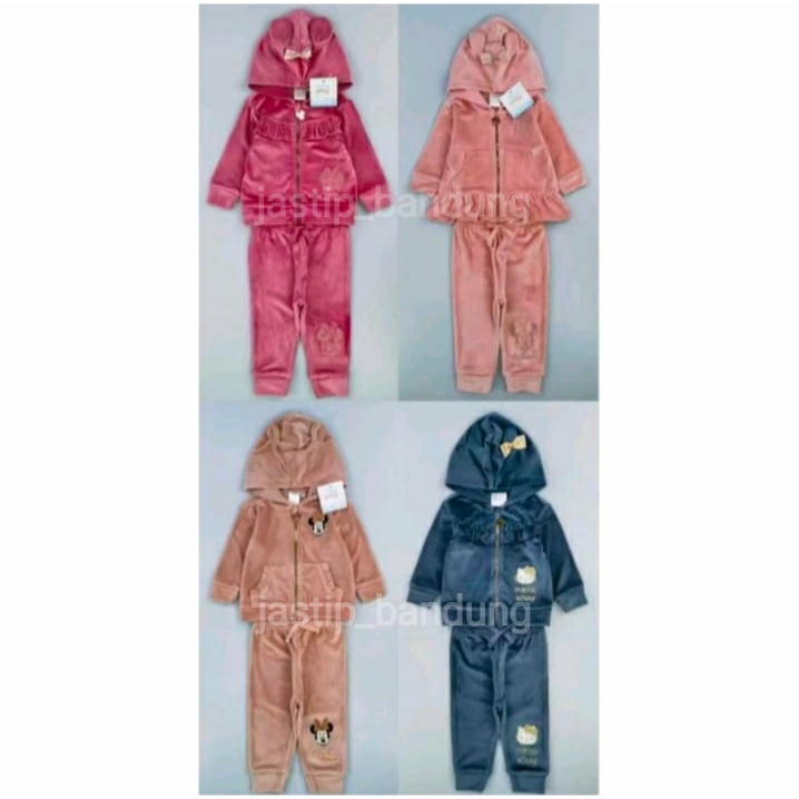 Disney Minnie Mouse Setelan Velvet / Disney Minnie Mouse Stelan Velvet / Velvet Minnie Mouse / Velve