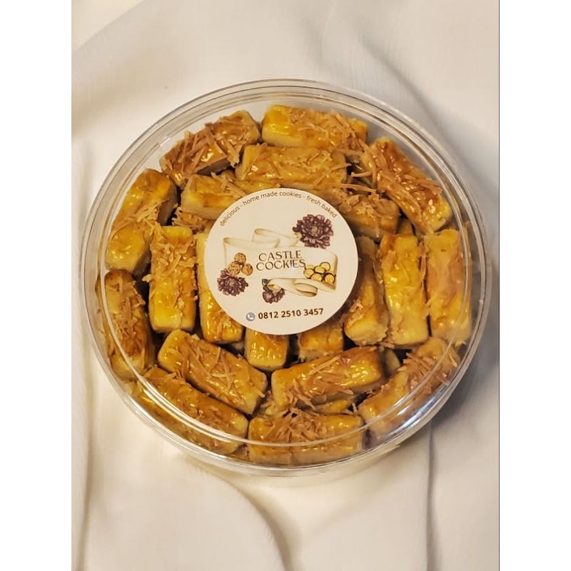 

KUE LEBARAN KASTANGEL KEJU Kue Kering