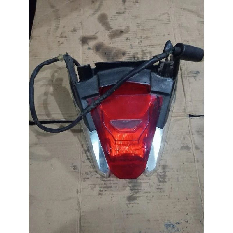 STOP LAMP/LAMPU STOP BELAKANG VARIO110TEKNO KARBU ORIGINAL CABUTAN