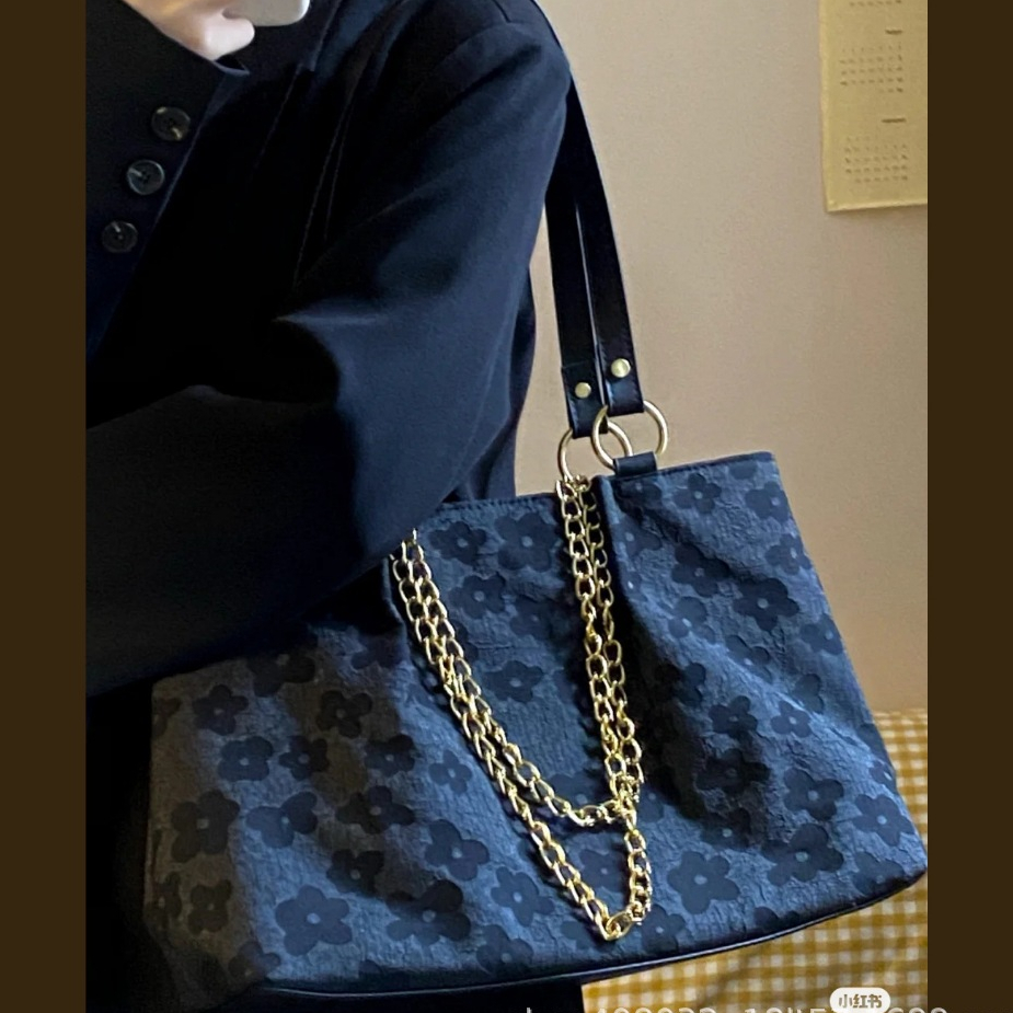 GJ 8737 Tas Jinjing Wanita Tas Bahu Motif Bunga Sh Terlaris Slingbag Serbaguna Gratis Ongkir Aesthet