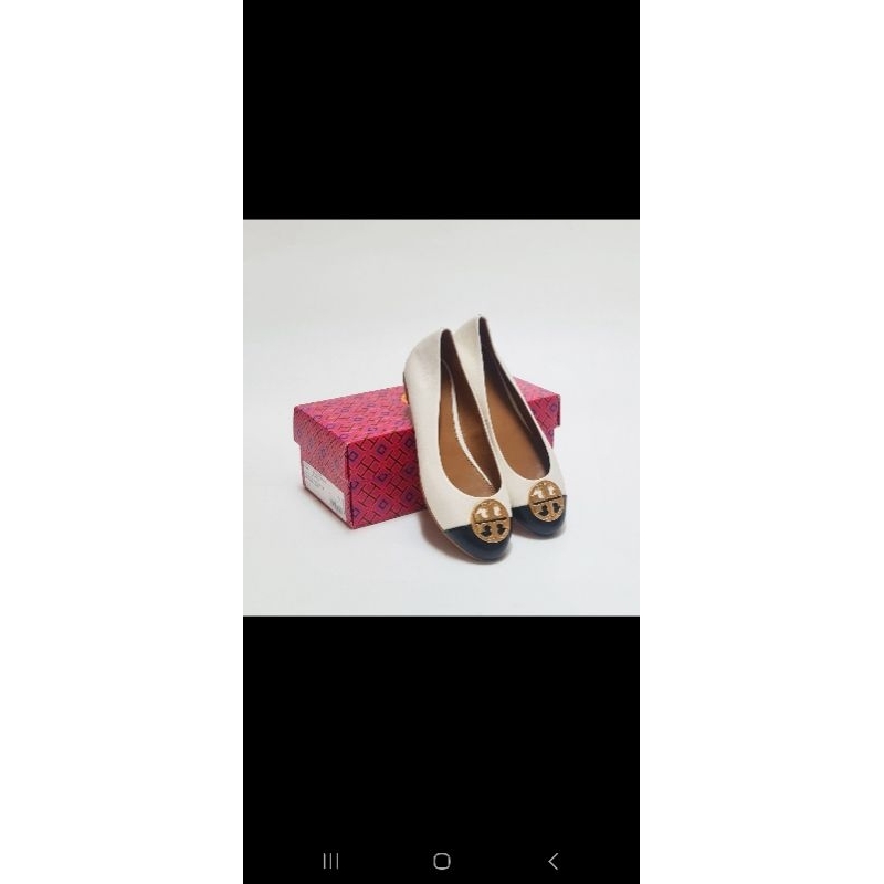 Sepatu wanita chelsea flat black ivory