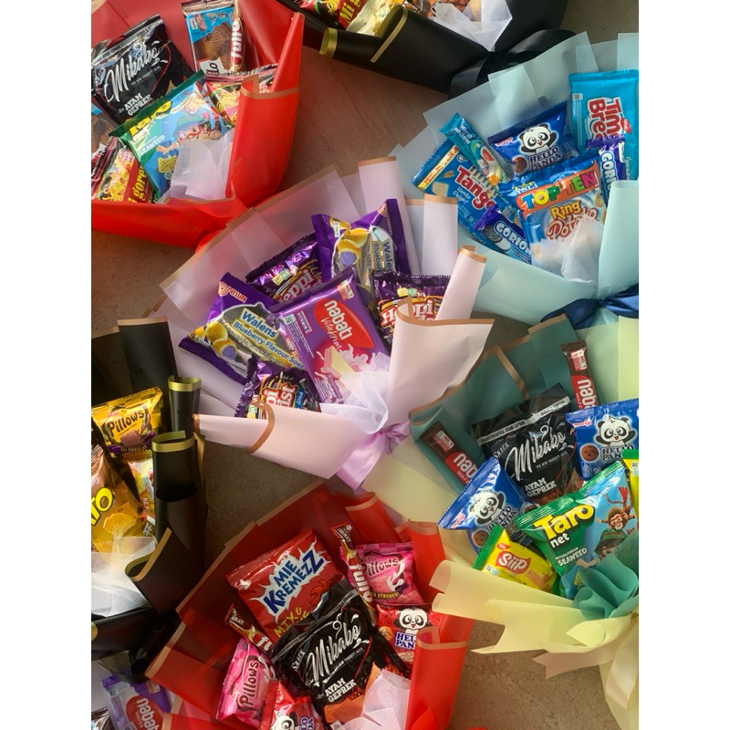 

[ PENGIRIMAN INSTAN ] Buket Snack Murah Buket Jajan | Free Kartu Ucapan