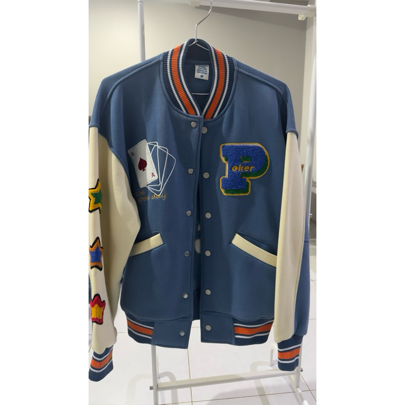 PRELOVED Lucky varsity - varsity baseball